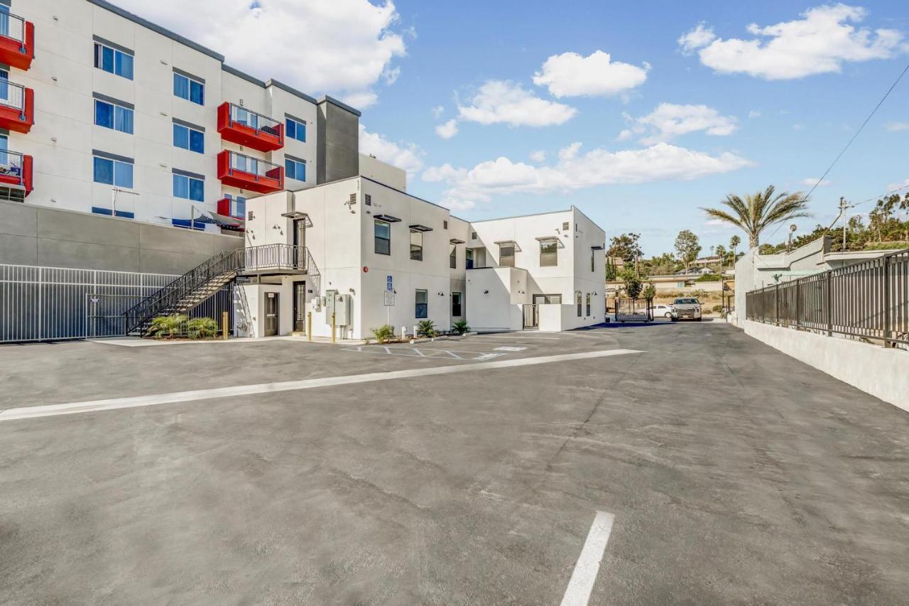 Two Bedroom-Queen In Master. Heart Of Downtown Vista Exteriör bild